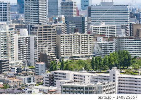 新緑の仙台市全景 140825357