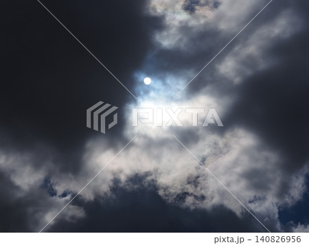 朧げな空 朧げな空 140826956