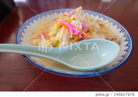 野菜たっぷりの長崎ちゃんぽん 野菜たっぷりの長崎ちゃんぽん 140827878