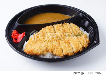 豚カツカレー 140829075