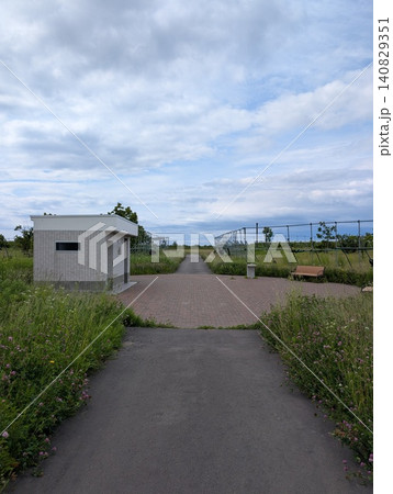 田舎の長閑な風景 田舎の長閑な風景 140829351