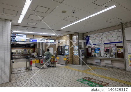大阪市高速電気軌道「堺筋本町駅」西南改札（2026年1月撮影） 140829517