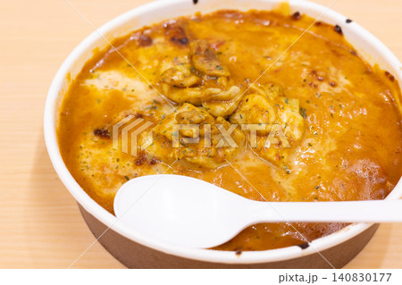 おいしいコンビニ弁当のチキンカレードリア おいしいコンビニ弁当のチキンカレードリア 140830177