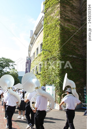 夏の甲子園球場にやってくる吹奏楽団 夏の甲子園球場にやってくる吹奏楽団 140830394