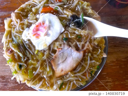 ボリューム満点お腹いっぱいデカ盛り中華丼 ボリューム満点お腹いっぱいデカ盛り中華丼 140830719