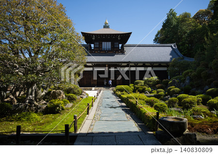 東福寺　凛とした空気感の開山堂4 140830809