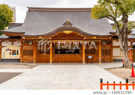 堺三国ケ丘 方違神社(通称:ほうちがいさん)拝殿 方位、地相、家相の方災除けで有名/熊野詣の安全祈願 堺三国ケ丘 方違神社(通称:ほうちがいさん)拝殿 方位、地相、家相の方災除けで有名/熊野詣の安全祈願 140832790