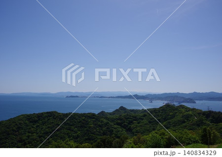 兵庫県南あわじ市 うずの丘から大鳴門橋・大毛島・徳島市街地・眉山方面を望む 兵庫県南あわじ市 うずの丘から大鳴門橋・大毛島・徳島市街地・眉山方面を望む 140834329