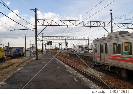 富山地方鉄道 本線 上市駅 富山地方鉄道 本線 上市駅 140843612