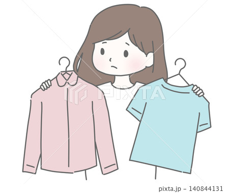 服装選びに迷う女性 140844131