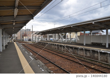 富山地方鉄道　立山線　五百石駅 140844180