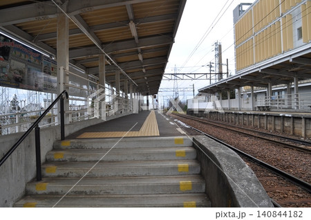 富山地方鉄道 立山線 五百石駅 富山地方鉄道 立山線 五百石駅 140844182