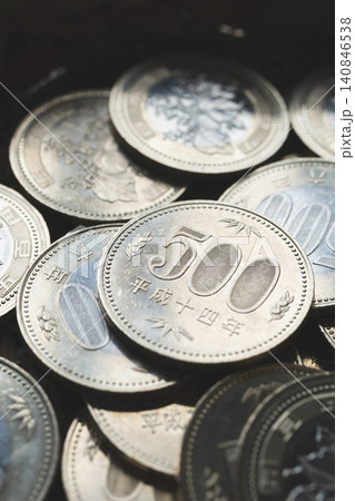 500円玉　五百円硬貨 140846538