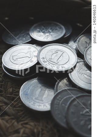 1円玉　一円硬貨 140846613