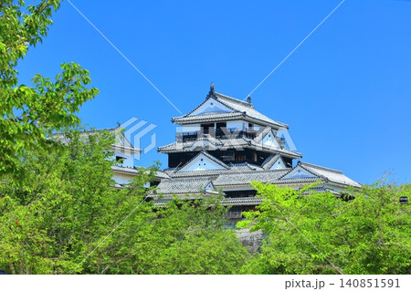 【愛媛県】快晴の松山城天守閣 【愛媛県】快晴の松山城天守閣 140851591