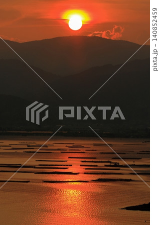 夕暮れ時の瀬戸内風景 夕暮れ時の瀬戸内風景 140852459
