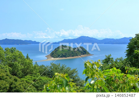 瀬戸内海国立公園のハート島 (小芝島) 瀬戸内海国立公園のハート島 (小芝島) 140852487