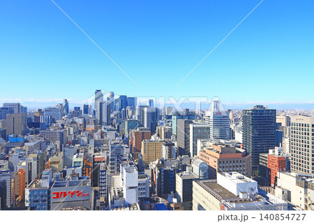 愛知県名古屋市、多くの高層ビルが立ち並ぶ名古屋市中心部の風景 愛知県名古屋市、多くの高層ビルが立ち並ぶ名古屋市中心部の風景 140854727