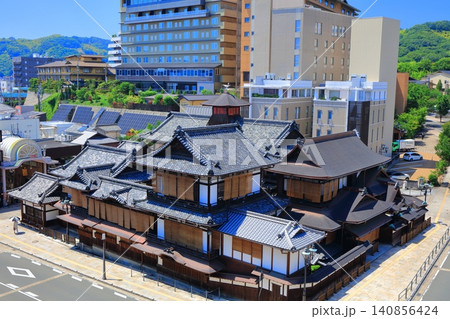 【愛媛県】リニューアルした道後温泉本館 【愛媛県】リニューアルした道後温泉本館 140856424