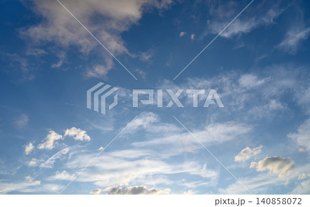 Mixed Cloudscape Cirrus and Cumulus Over Horizon 140858072