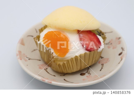 フルーツケーキのクローズアップ フルーツケーキのクローズアップ 140858376