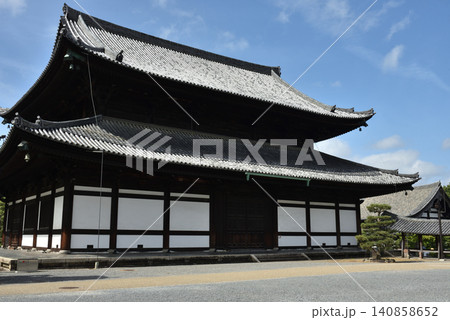 大本山東福寺 背面からの本堂(京都市東山区) 大本山東福寺 背面からの本堂(京都市東山区) 140858652