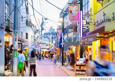 東京・高円寺ルック商店街 東京・高円寺ルック商店街 140860238