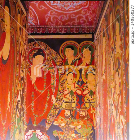 ベゼクリク石窟大回廊復元展示、龍谷大学仏教総合博物館龍谷ミュージアム、トルファンの仏教壁画を復元 ベゼクリク石窟大回廊復元展示、龍谷大学仏教総合博物館龍谷ミュージアム、トルファンの仏教壁画を復元 140860277