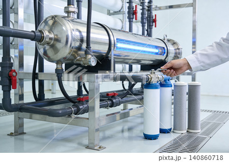 Industrial water purification system with UV sterilization and filtration Industrial water purification system with UV sterilization and filtration 140860718