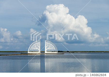 Beautiful Tree of Life installation art at Qinkunshen Fan-shaped Salt Fields in Jiangjun, Tainan, Taiwan, one of the Southwest Coast National Scenic Area attractions. 140862604