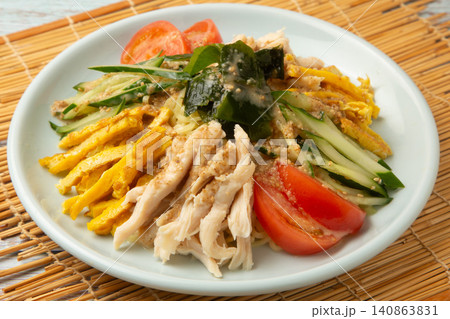 冷やし中華(胡麻ダレ) 冷やし中華(胡麻ダレ) 140863831