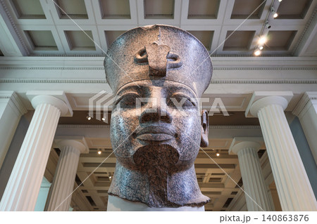 Ancient Egyptian pharaoh statue in the British Museum in London Ancient Egyptian pharaoh statue in the British Museum in London 140863876
