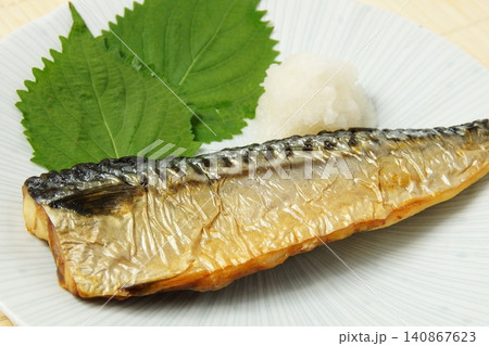 鯖の塩焼き 鯖の塩焼き 140867623