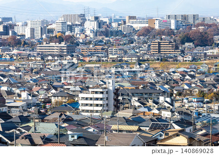 【東京都 日野市】郊外の住宅地の風景 140869028