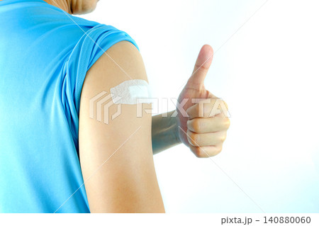 Men in good health are vaccinated and give excellent hand signals after vaccination. and he was vaccinated against the virus. Men in good health are vaccinated and give excellent hand signals after vaccination. and he was vaccinated against the virus. 140880060