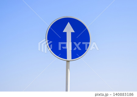 Traffic sign straight ahead. prescriptive sign. Sign on a blue sky background. Traffic sign straight ahead. prescriptive sign. Sign on a blue sky background. 140883186