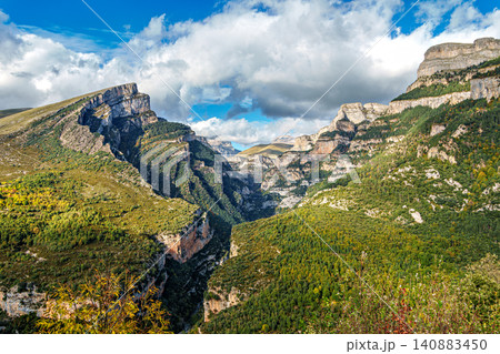 Walking through the Anisclo Canyon in Spain. One of the most spectacular landscapes in Aragon, Pyrenees in Spain 140883450