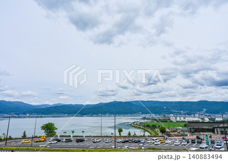 長野県諏訪湖サービスエリアからの諏訪湖 140883494