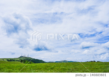 長野県美ヶ原高原の風景 長野県美ヶ原高原の風景 140883601