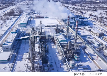 Oil refinery and petrochemical plant Oil refinery and petrochemical plant 140883948
