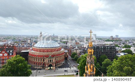 Panorama of London with  Royal Albert HalLand The Spire of albert memorial 140890497