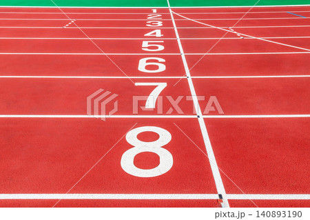 陸上競技場のトラック 陸上競技場のトラック 140893190
