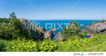 「青森県」初夏の種差海岸の風景「深久保漁港」 八戸市 「青森県」初夏の種差海岸の風景「深久保漁港」 八戸市 140893296