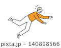 こけそうになる女性 140898566