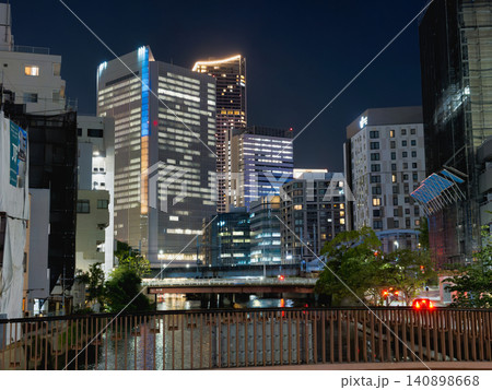 都会の水路、夜の詩 都会の水路、夜の詩 140898668