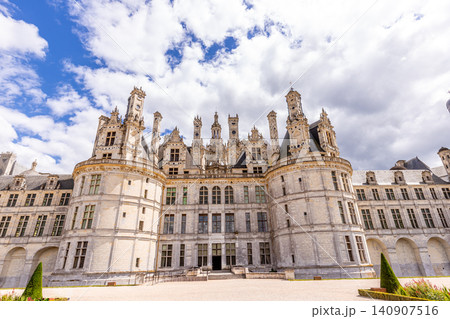 Castle of Chambord, Loire valley, France Castle of Chambord, Loire valley, France 140907516