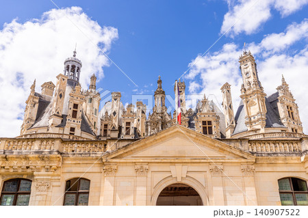 Castle of Chambord, Loire valley, France Castle of Chambord, Loire valley, France 140907522