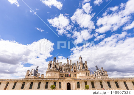 Castle of Chambord, Loire valley, France Castle of Chambord, Loire valley, France 140907528