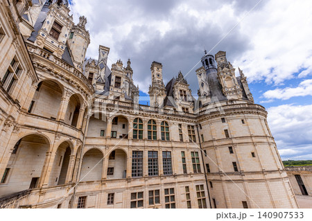 Castle of Chambord, Loire valley, France Castle of Chambord, Loire valley, France 140907533