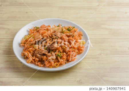 豚キムチ炒飯 豚キムチ炒飯 140907941